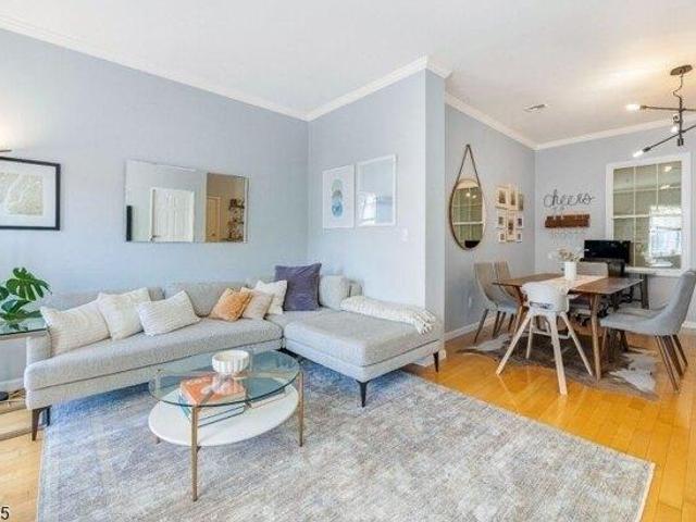 Condo for sale in Hudson, New Jersey