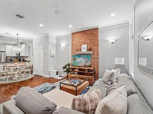 Condo for sale in Hudson, New Jersey
