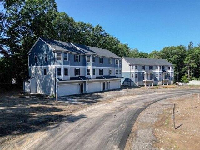 Condo for sale in Holbrook, Massachusetts