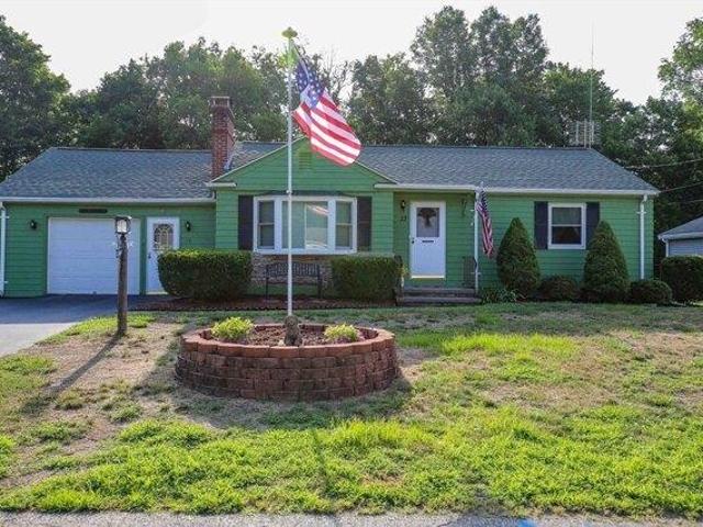 House for sale in Holden, Massachusetts