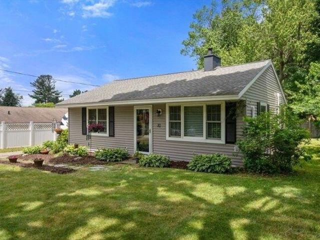 House for sale in Holden, Massachusetts
