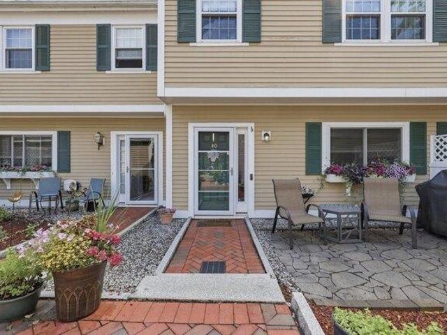 Condo for sale in Holden, Massachusetts