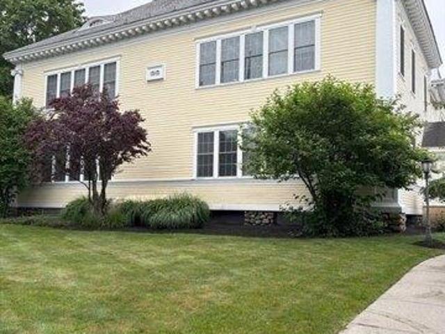 Condo for sale in Holden