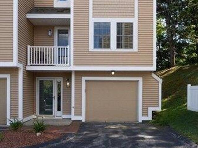 Condo for sale in Holden