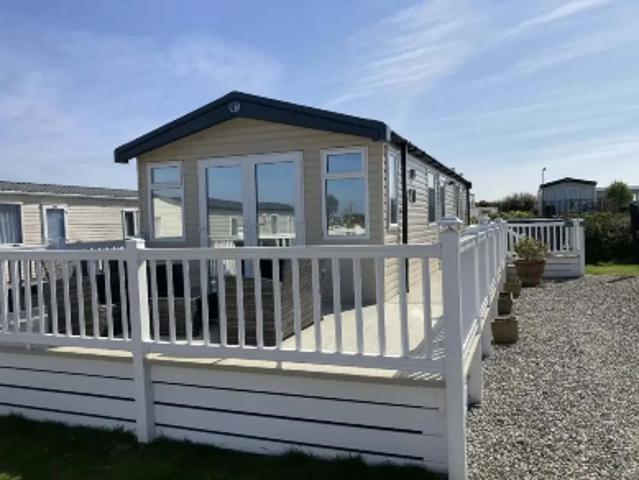 Park Home for sale in Hendra Croft, Cornwall
