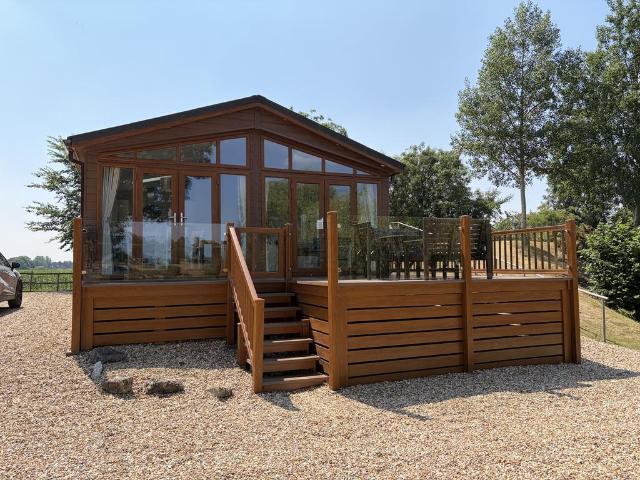 Park Home for sale in Eagle and Swinethorpe, Ashby De La Launde