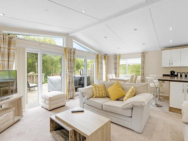 Park Home for sale in Ollerton and Boughton CP, Alverton
