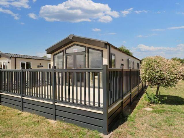 Park Home for sale in Amotherby
