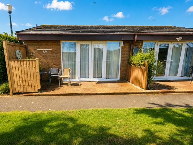 Park Home for sale in Ash, Kent