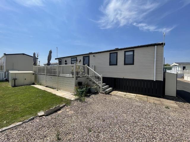 Park Home for sale in Tiddington, Alderminster