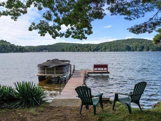 House for sale in Holland, Hampden County
