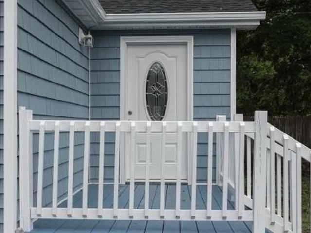 House for sale in Holtsville House for sale in Holtsville