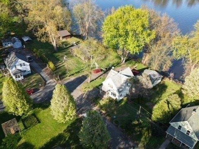 House for sale in Hampden, Massachusetts