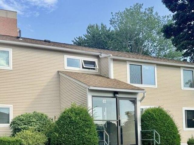 Condo for sale in The Flats, Holyoke
