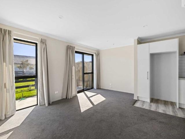 Townhouse for rent in Acland Park, Rolleston