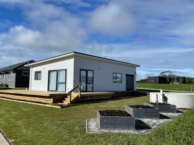 House for rent in Paparoa, Northland