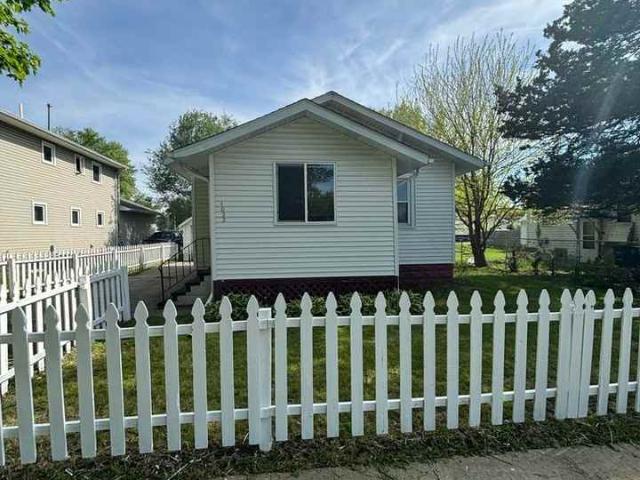 House for rent in Waterloo, Iowa