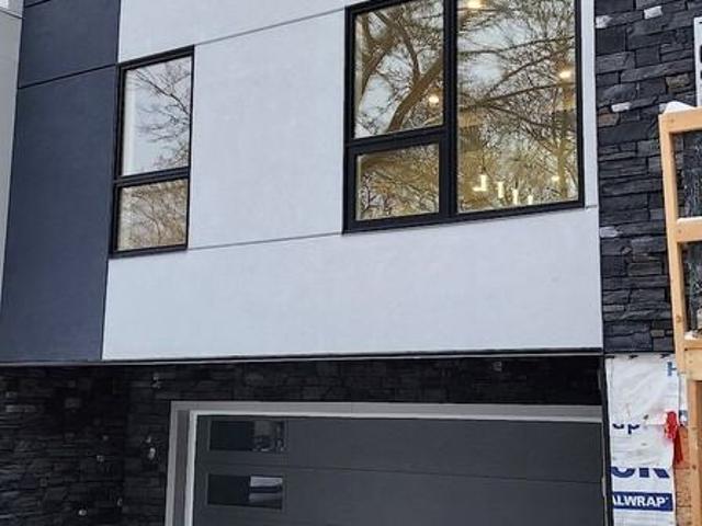 House for rent in Wedgewood, Alberta
