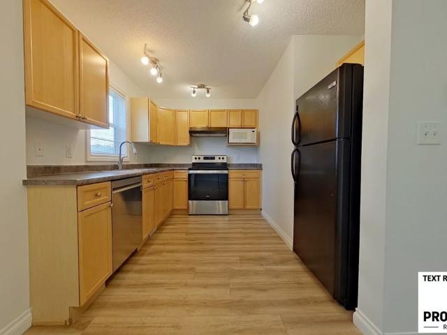 House for rent in Wedgewood, Alberta