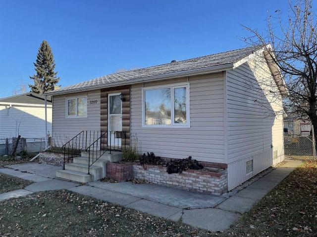 House for rent in Wedgewood, Alberta