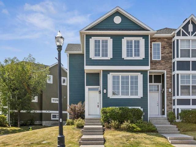 House for rent in Rainbow Falls, Chestermere