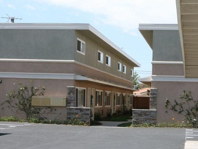 House for rent in Paramount