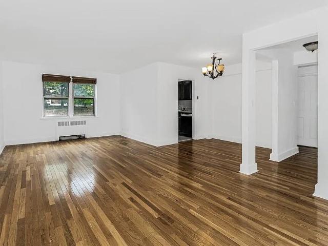 House for rent in Glenwood, New York