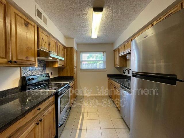 House for rent in Greenwell Springs, Louisiana