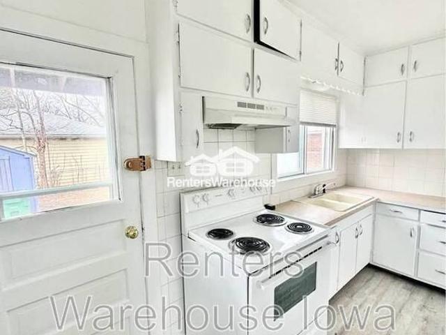 House for rent in Windsor Heights, Iowa