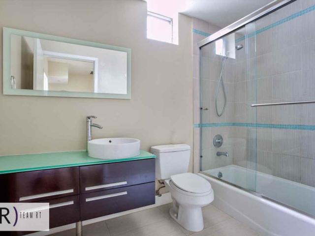 House for rent in Canoga Park, California