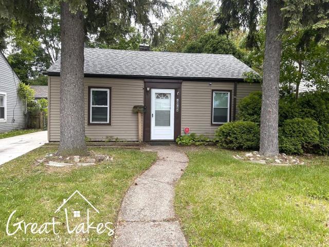 House for rent in Harper Woods