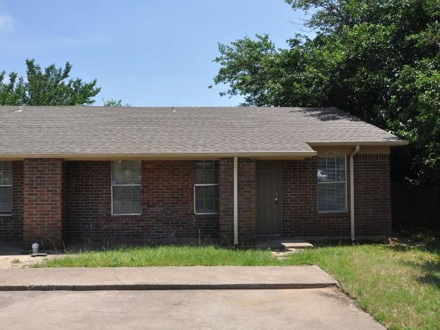 House for rent in Arlington