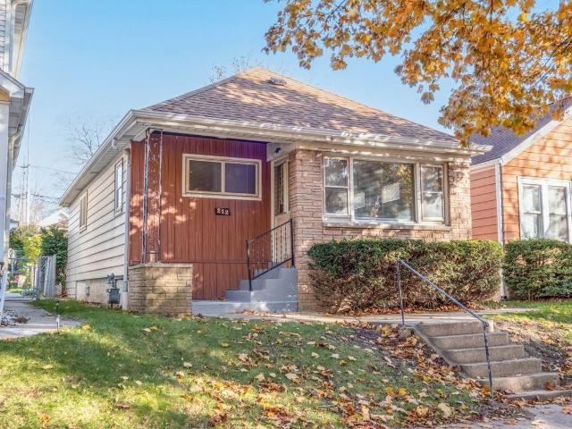 House for rent in Johnson Woods, Milwaukee