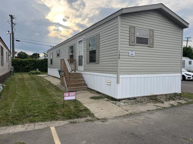 House for rent in Roseville, Michigan