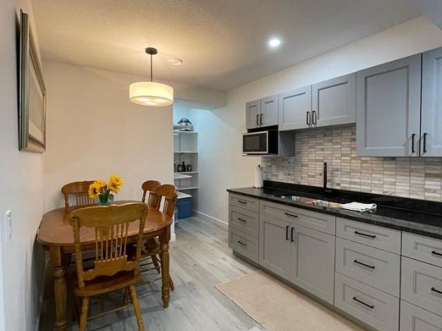 House for rent in Wedgewood, Alberta