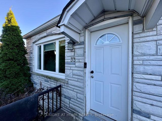 House for rent in Toronto