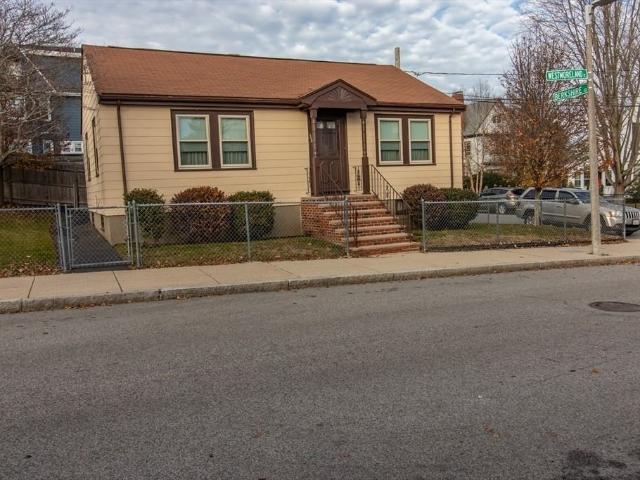 House for rent in Dorchester, Boston