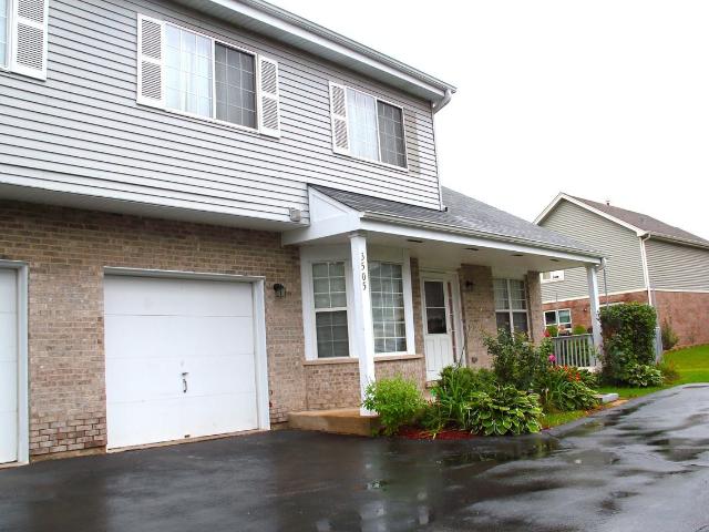 House for rent in Aurora, Illinois