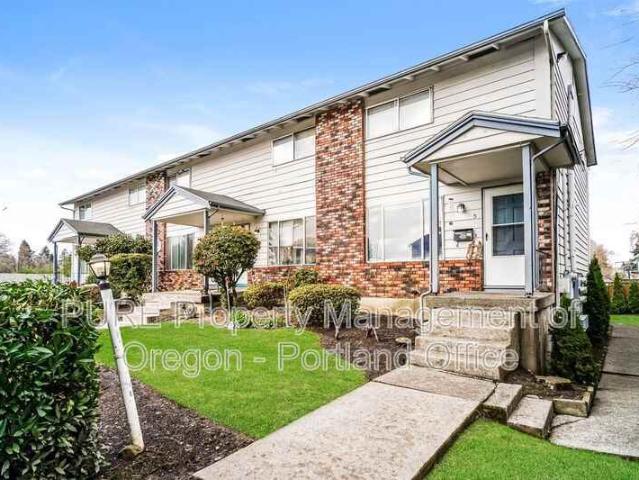 Condo for rent in Oregonia