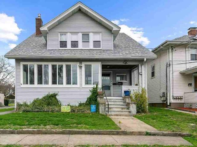 House for rent in Framingham House for rent in Framingham