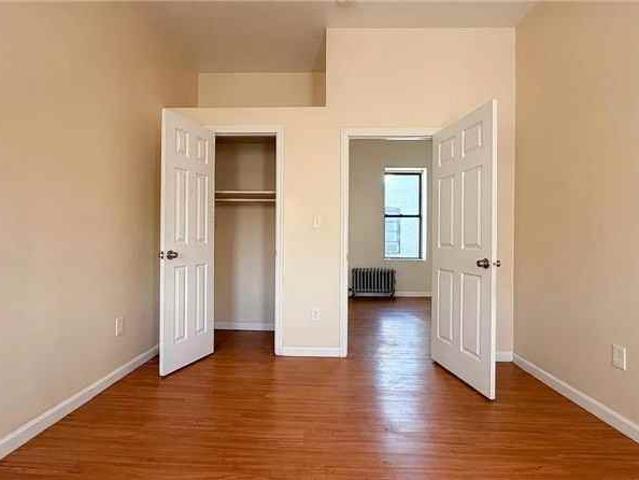 House for rent in Arverne, New York