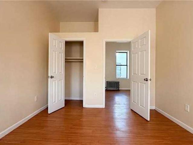 House for rent in Arverne, New York