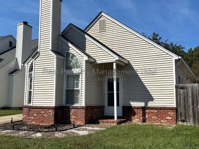 House for rent in Charter Oaks, Newport News