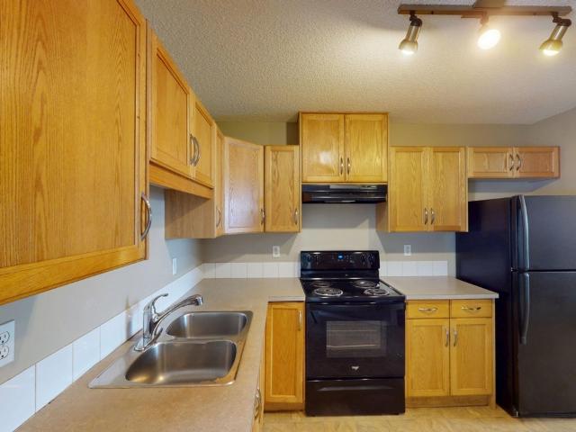House for rent in Saddle Ridge, Calgary