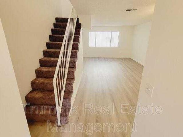 House for rent in Burbank, California