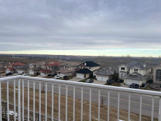 House for rent in Hamptons, Calgary