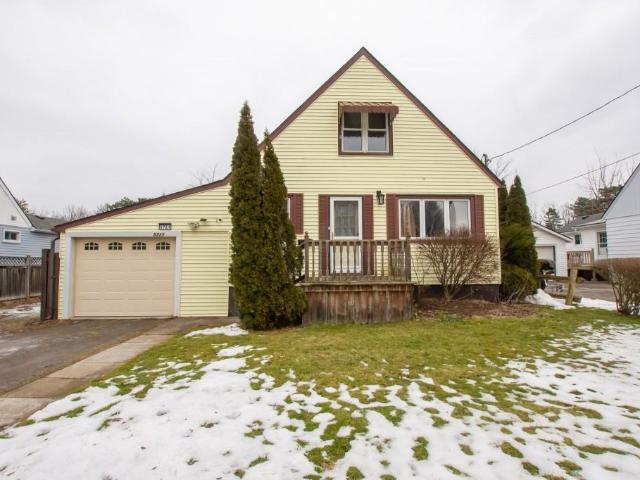 House for rent in Niagara Falls, Golden Horseshoe