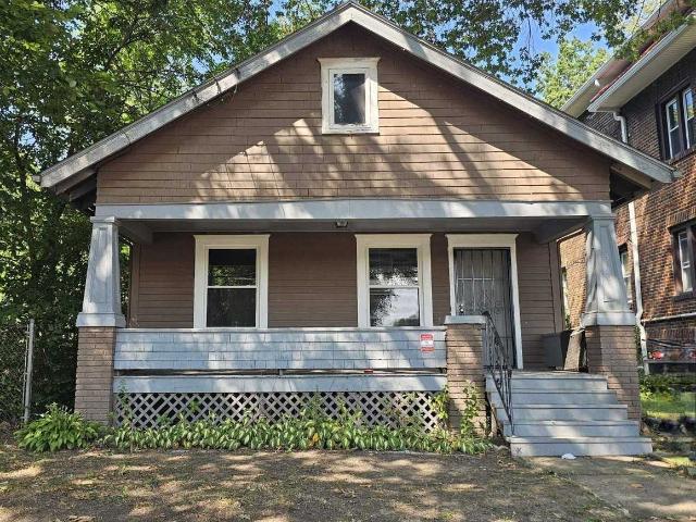 House for rent in Temple Square, Akron