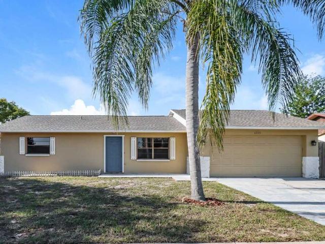 House for rent in Elfers, Florida