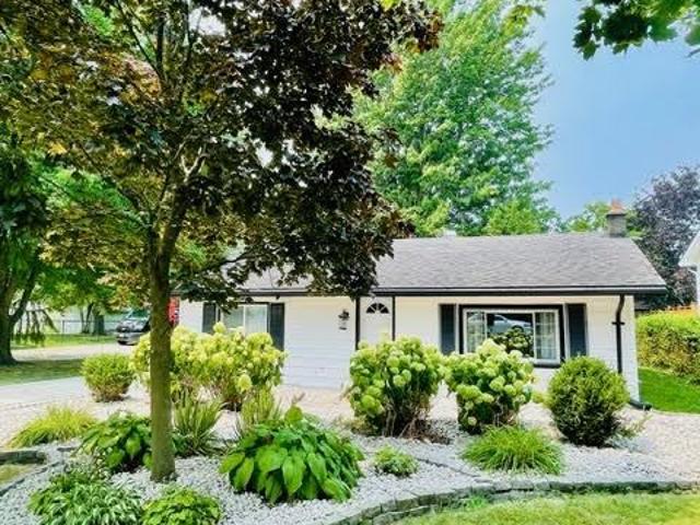 House for rent in Warwick, Ontario